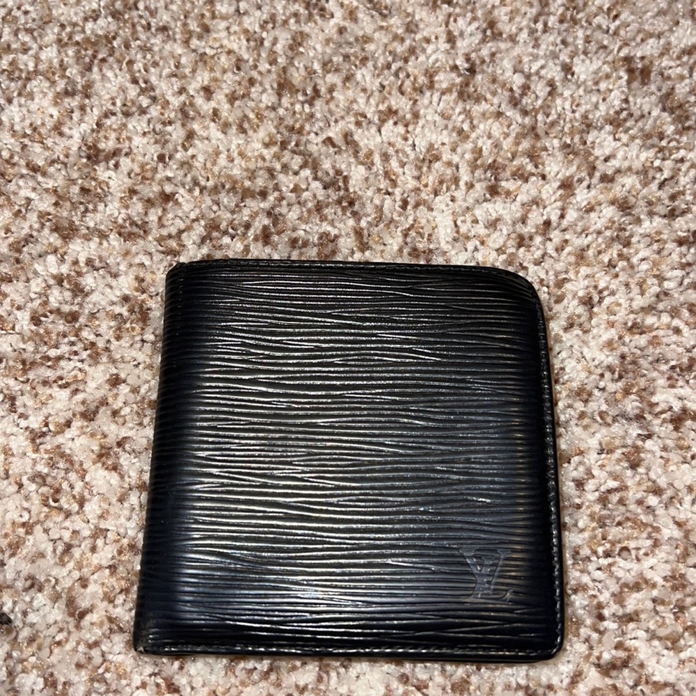 Louis Vuitton Epi Wallet